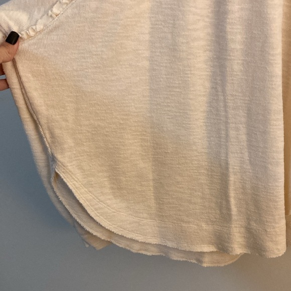 Anthropologie PILCRC Cream Top - Picture 6 of 7